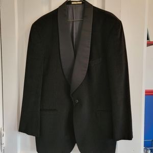 Joseph Abboud Mens 40 Reg Size Large. Black 100% Cotton texured Dinner Jacket.